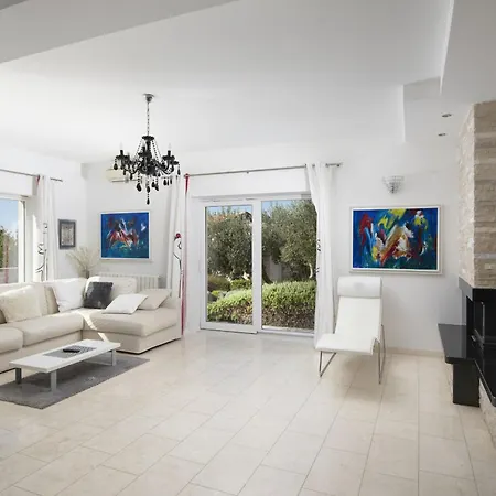 Mason With Heated Pool And Mini Wellness Villa *