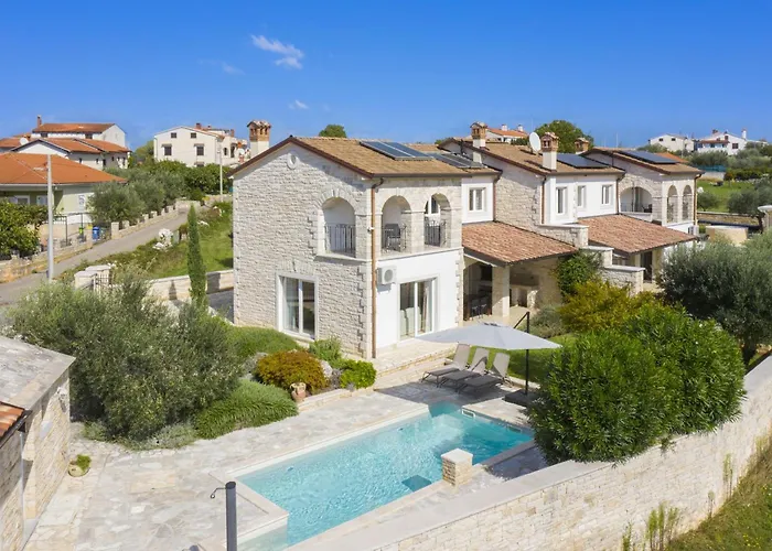 Mason With Heated Pool And Mini Wellness Villa Rovinjsko Selo